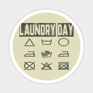 Laundry day Magnet